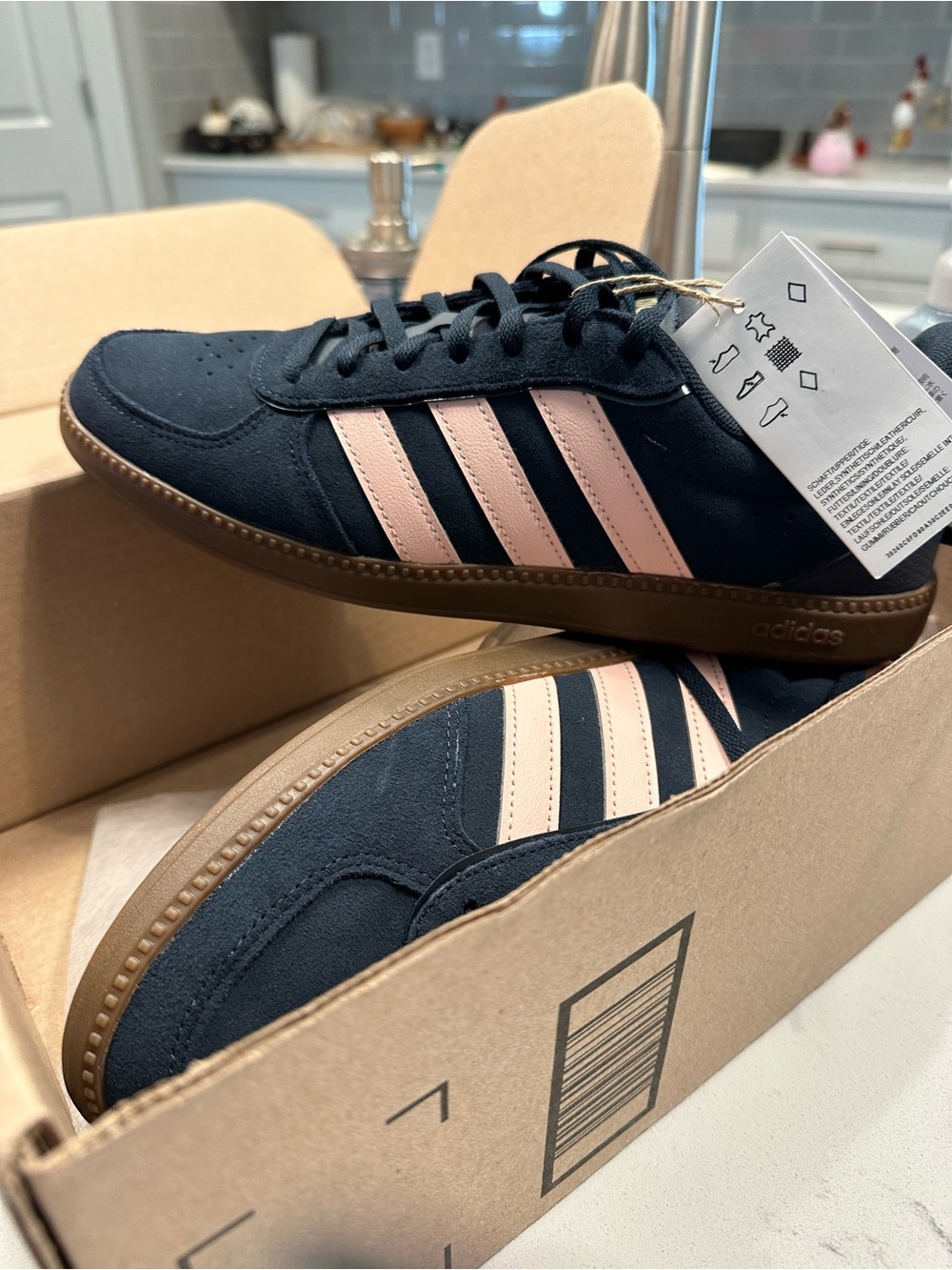 adidas Men’s Navy Sneakers with Pink Stripes and Gum Sole